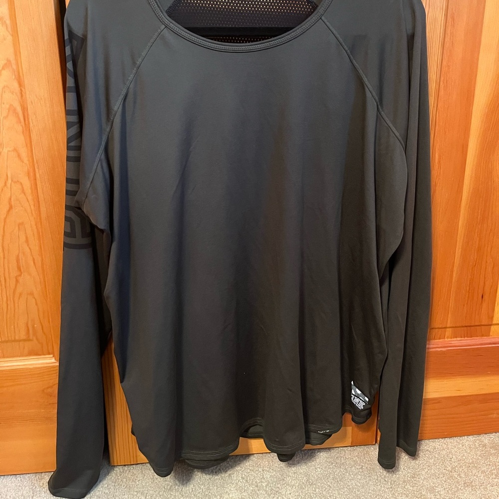 PINK love sleeve active top mesh back